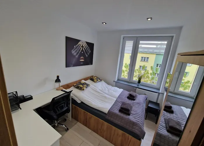 Yoursecondflat Sobieski Apartment
